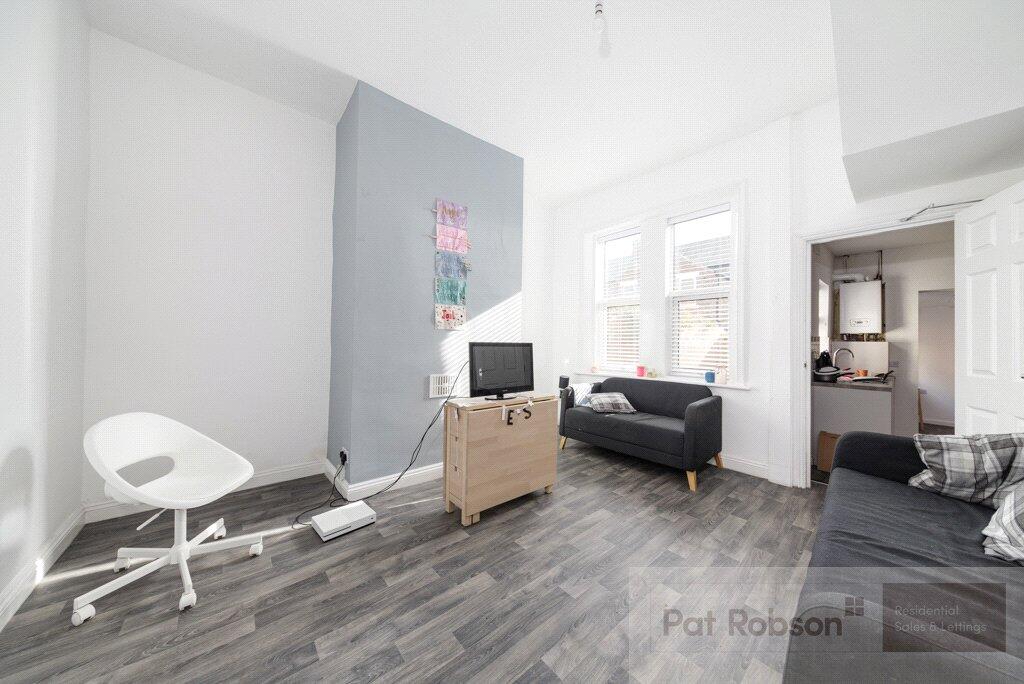 6 bed Mid Terraced House for rent in Newcastle upon Tyne. From Pat Robson - Jesmond - Student Lettings 6 bed Mid Terraced House for rent in Newcastle upon Tyne. From Pat Robson - Jesmond - Student Lettings