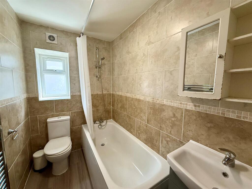 1 bed 1st Floor Flat for rent in Cardiff. From Keylet - Cathays