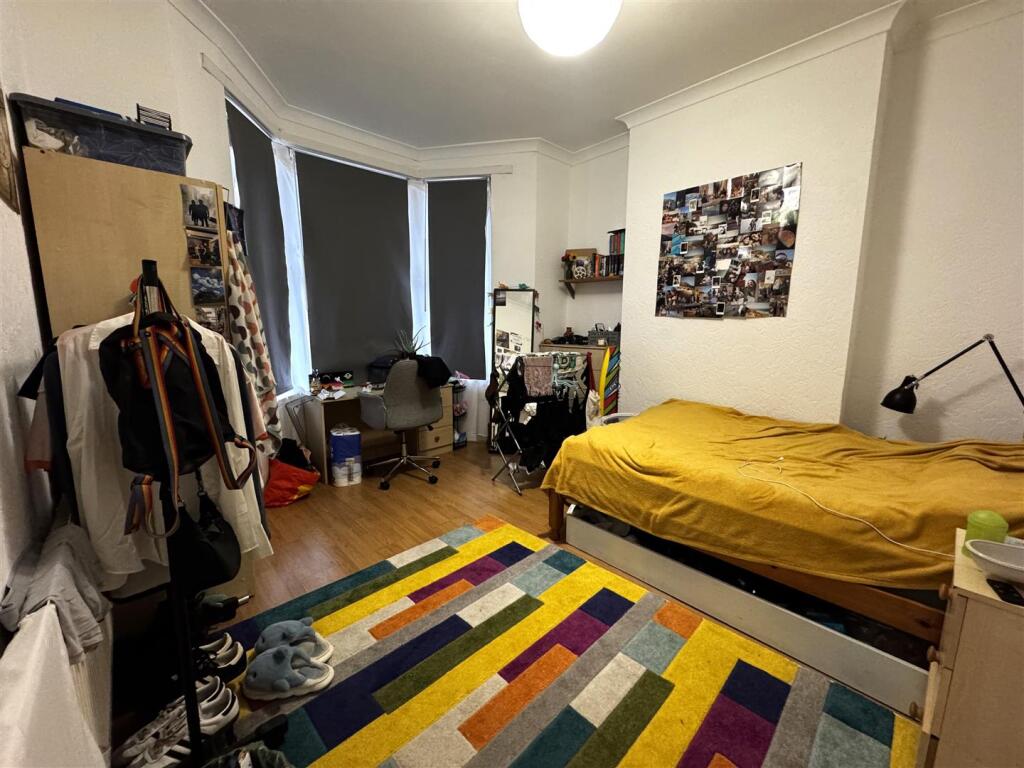 5 bed Detached for rent in Cardiff. From Keylet - Cathays