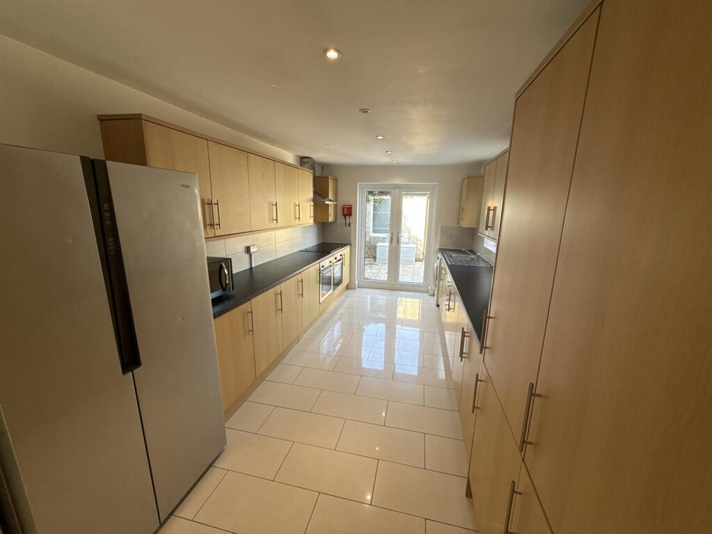 6 bed Detached for rent in Cardiff. From Keylet - Cathays 6 bed Detached for rent in Cardiff. From Keylet - Cathays