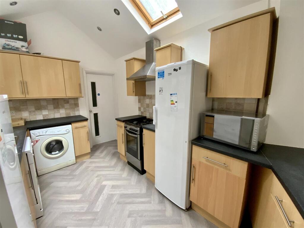 6 bed Annexe for rent in Cardiff. From Keylet - Cathays