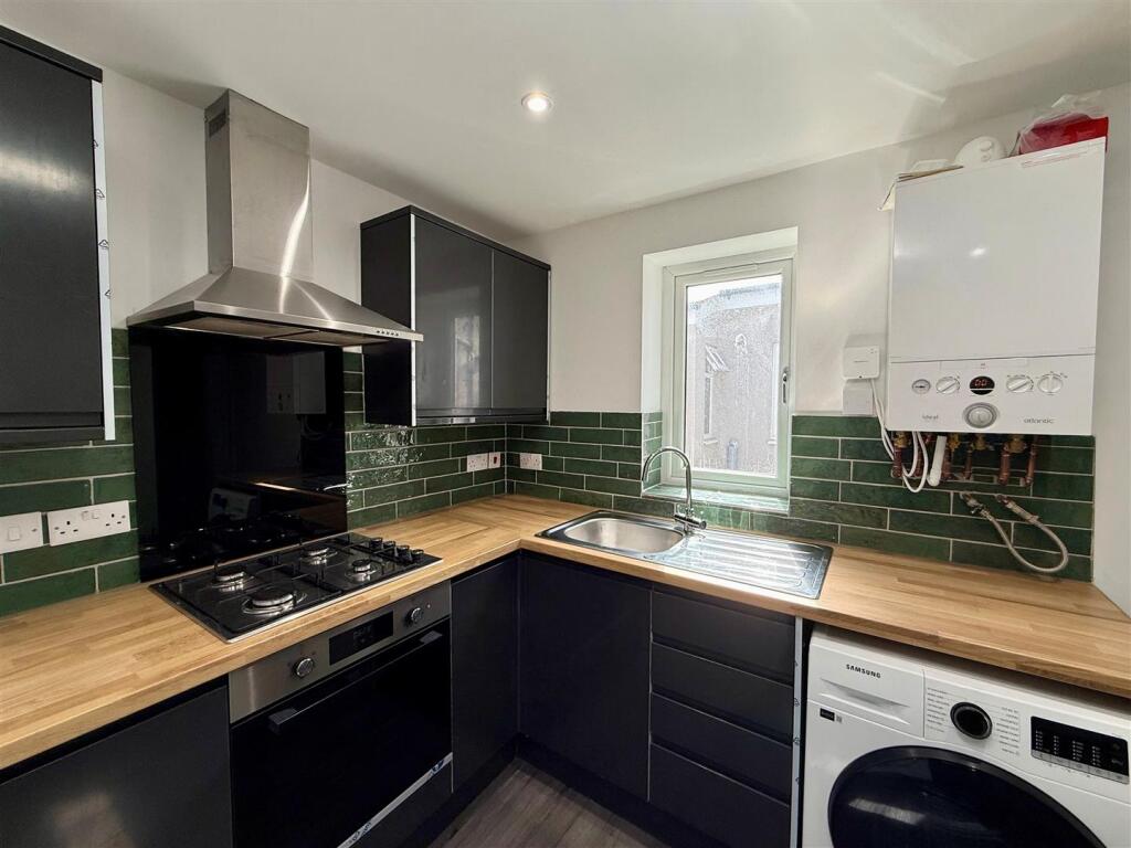 2 bed 1st Floor Flat for rent in Cardiff. From Keylet - Cathays