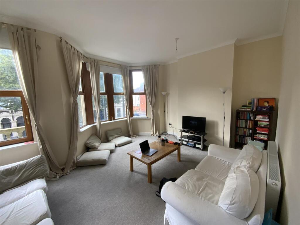 3 bed 1st Floor Flat for rent in Cardiff. From Keylet - Cathays