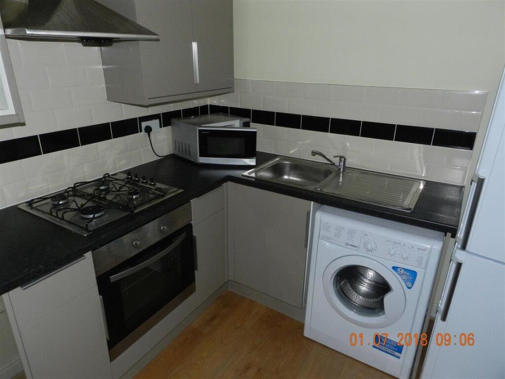 2 bed 1st Floor Flat for rent in Cardiff. From Keylet - Cathays