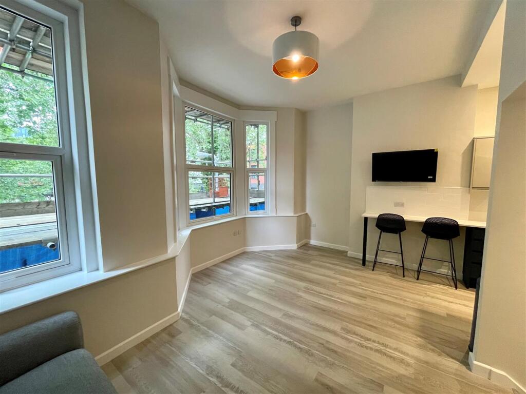 1 bed Detached for rent in Cardiff. From Keylet - Cathays
