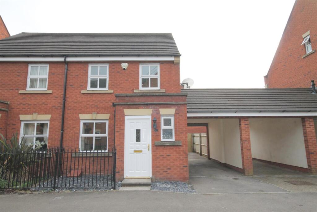 3 bed End of Terrace for rent in Bristol. From M Coleman Estate Agents - Downend