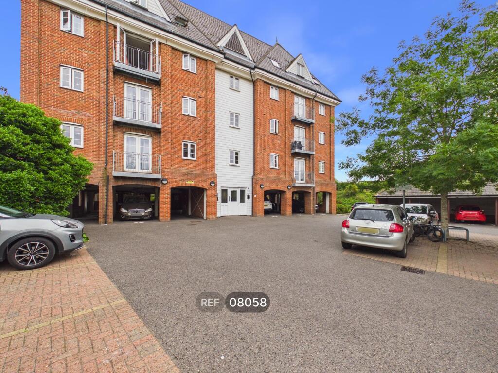 2 bed 1st Floor Flat for rent in Berechurch. From Gallant Richardson - Colchester