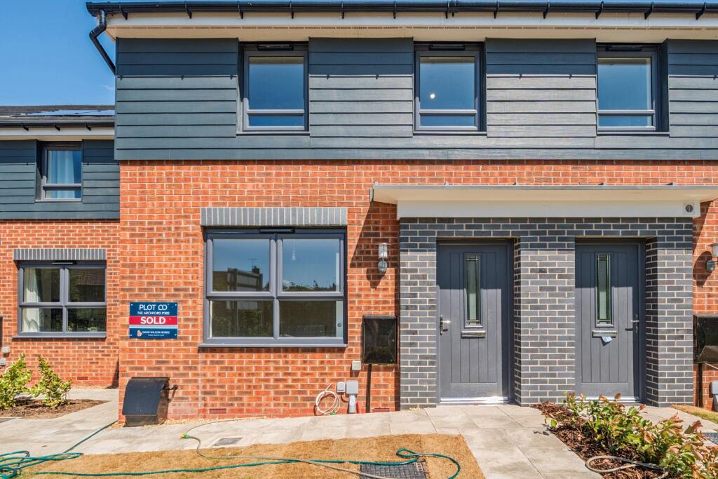 3 bed End of Terrace for rent in Haslington. From Matthews of Chester - Chester 3 bed End of Terrace for rent in Haslington. From Matthews of Chester - Chester