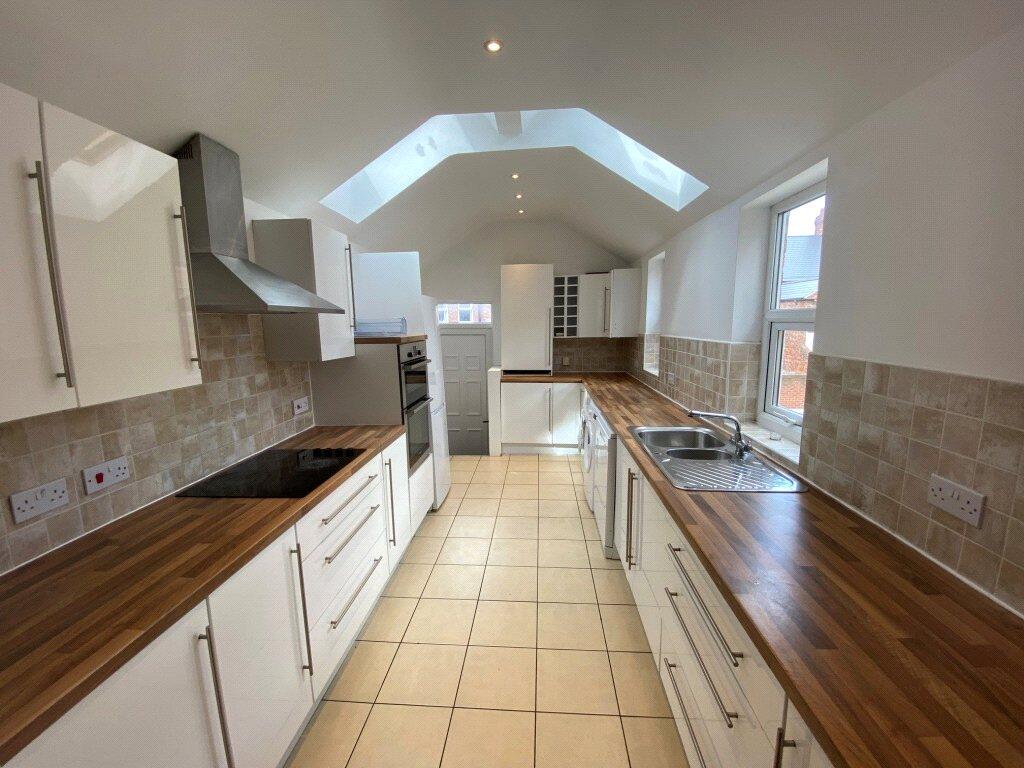 6 bed Annexe for rent in Newcastle upon Tyne. From Rhapsody Property Consultants - Jesmond