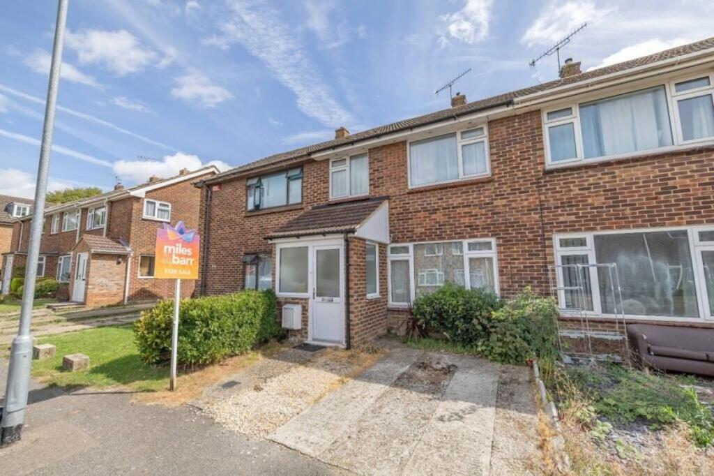 4 bed Detached for rent in Canterbury. From Leydon Lettings
