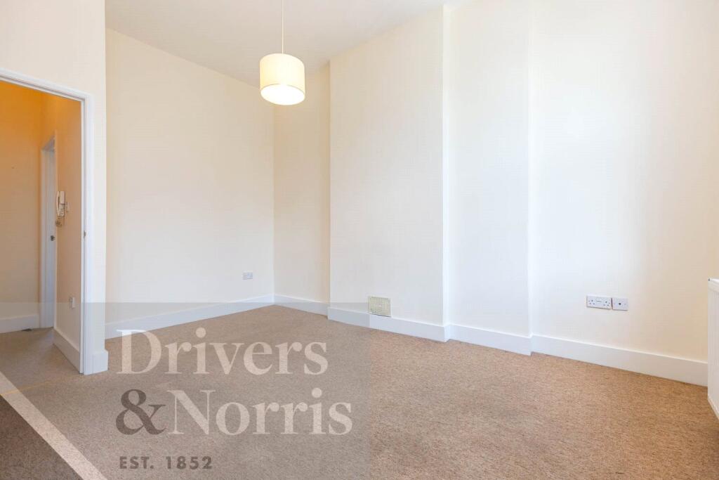 1 bed Apartment for rent in London. From Drivers & Norris - Islington - Sales