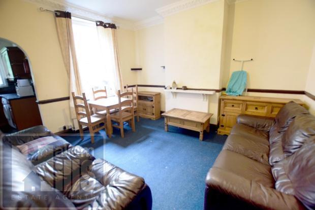5 bed Mid Terraced House for rent in Sheffield. From Hallam Hills ltd - Sheffield