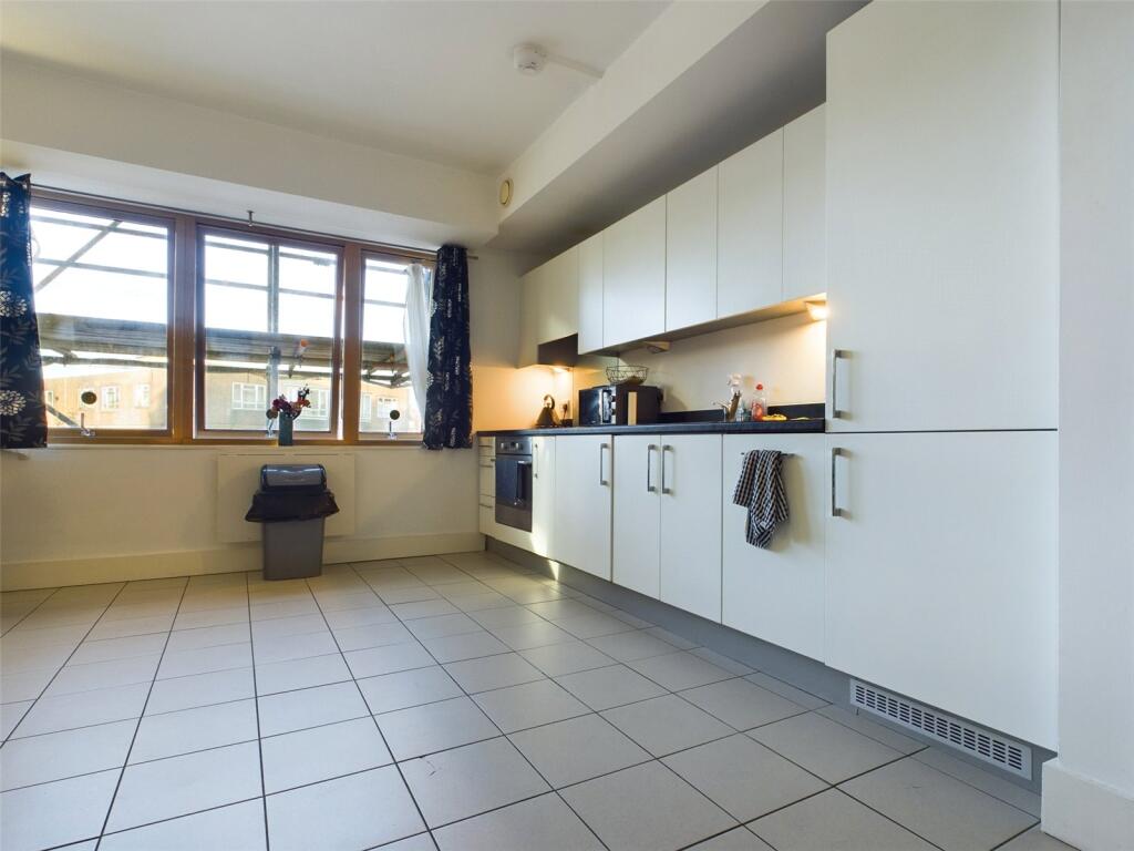 0 bed Apartment for rent in Brighton and Hove. From Harringtons Lettings - Hove
