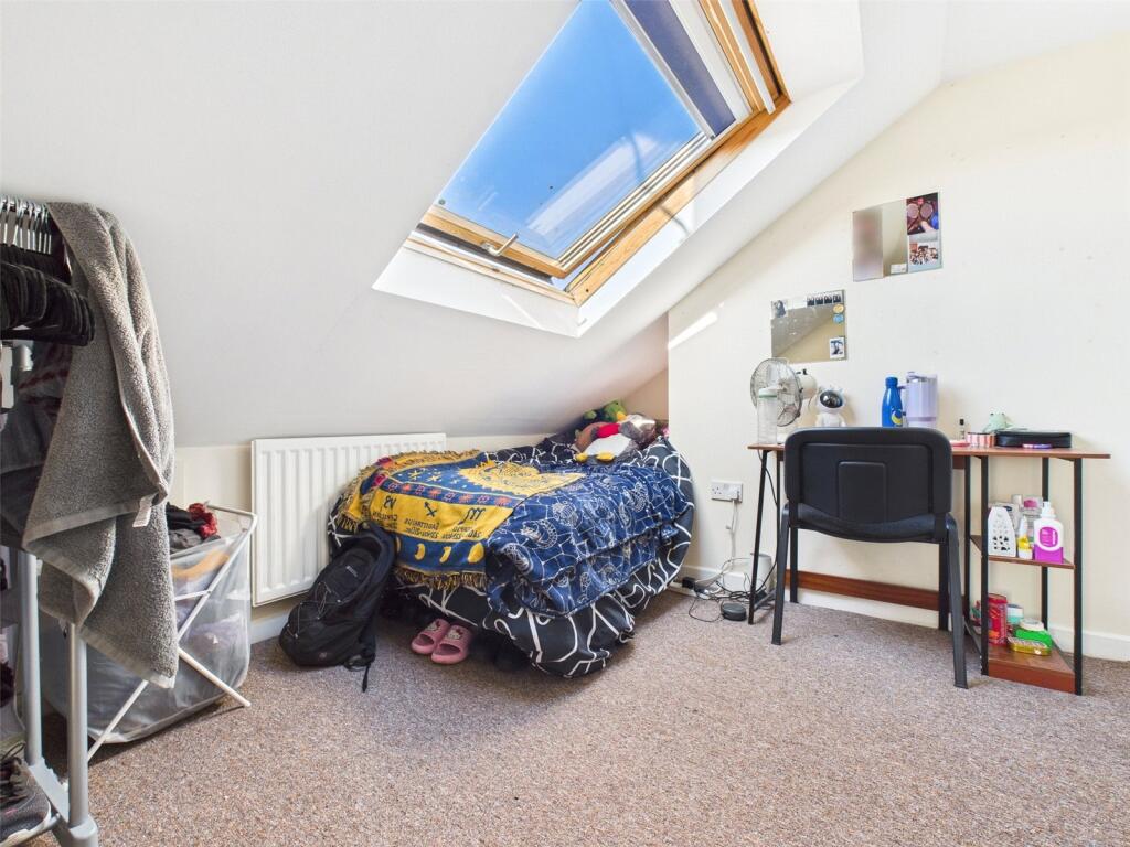 1 bed Mid Terraced House for rent in Brighton and Hove. From Harringtons Lettings - Hove