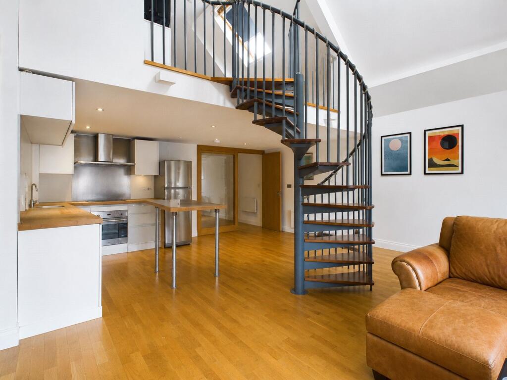 1 bed Apartment for rent in Brighton and Hove. From Harringtons Lettings - Hove