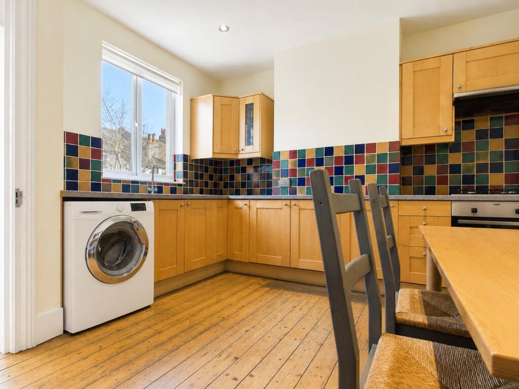 3 bed Mid Terraced House for rent in Ovingdean. From Harringtons Lettings - Hove