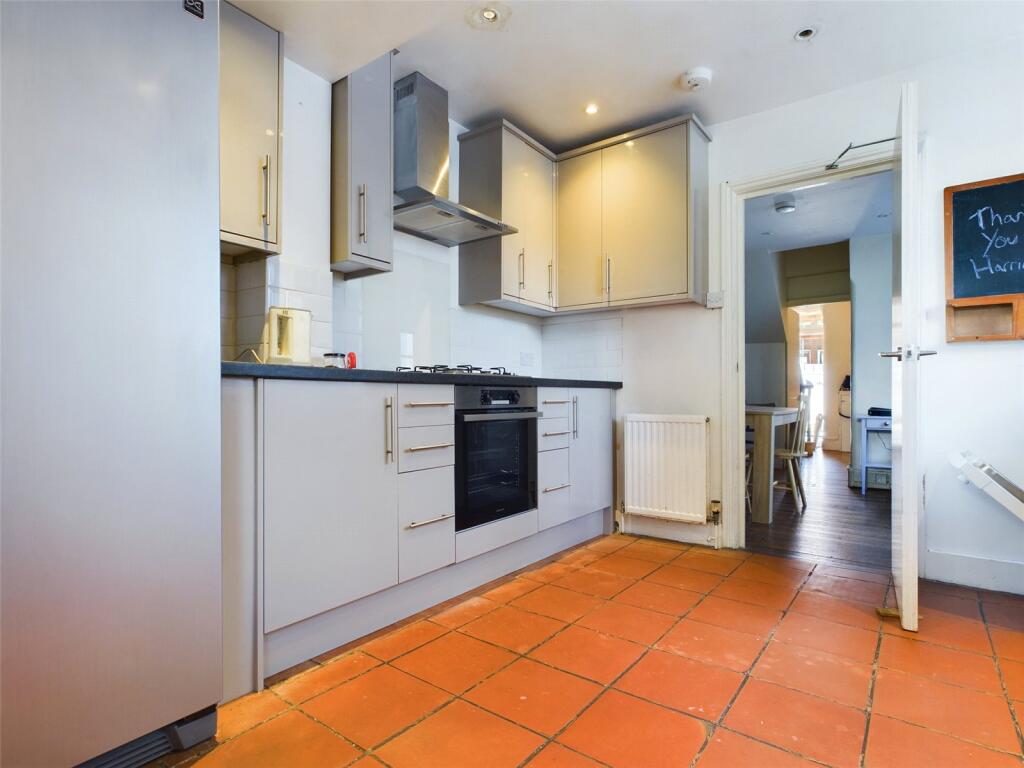 6 bed Detached for rent in Ovingdean. From Harringtons Lettings - Hove