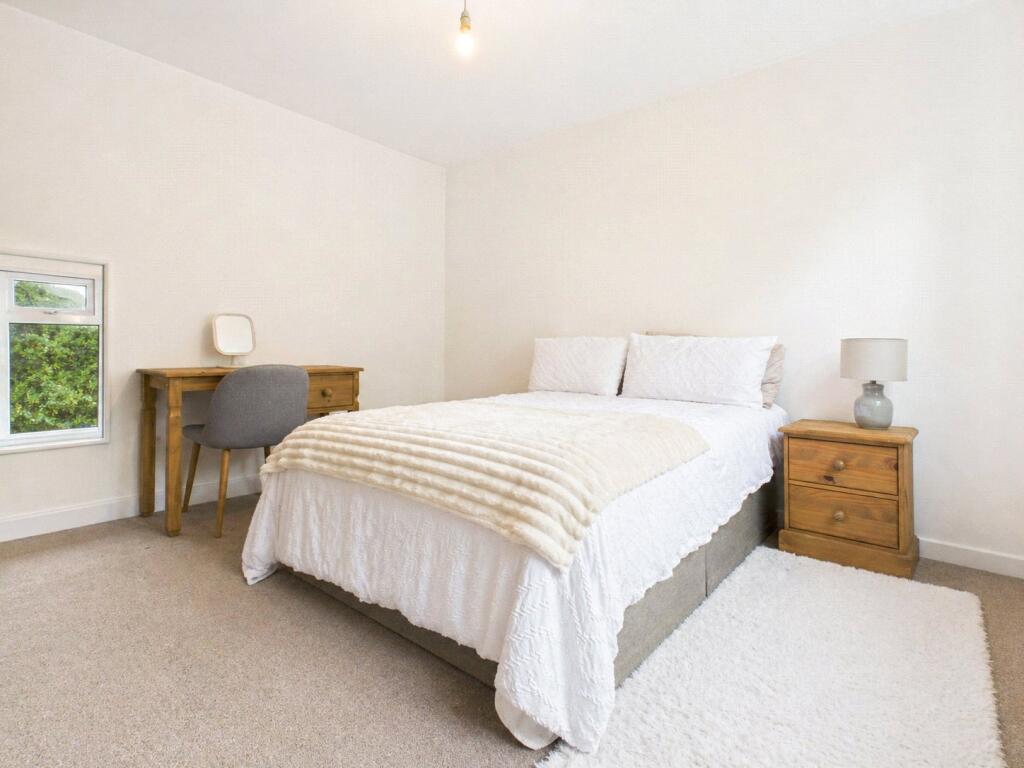 4 bed Semi Detached for rent in Ovingdean. From Harringtons Lettings - Hove
