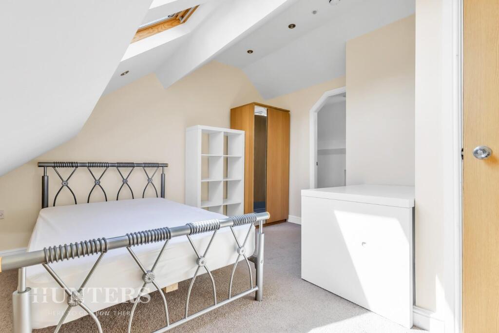 4 bed Town House for rent in Charlestown. From Hunters - Oldham 4 bed Town House for rent in Charlestown. From Hunters - Oldham