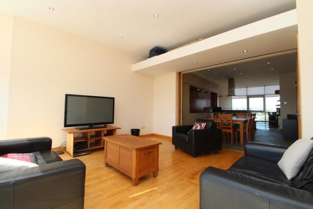 2 bed 1st Floor Flat for rent in Glasgow. From Maclay Property Ltd - Glasgow