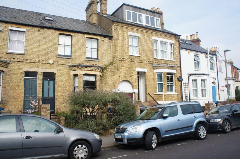 2 bed Apartment for rent in Sandford-on-Thames. From Amelies Estate Agents - Oxford