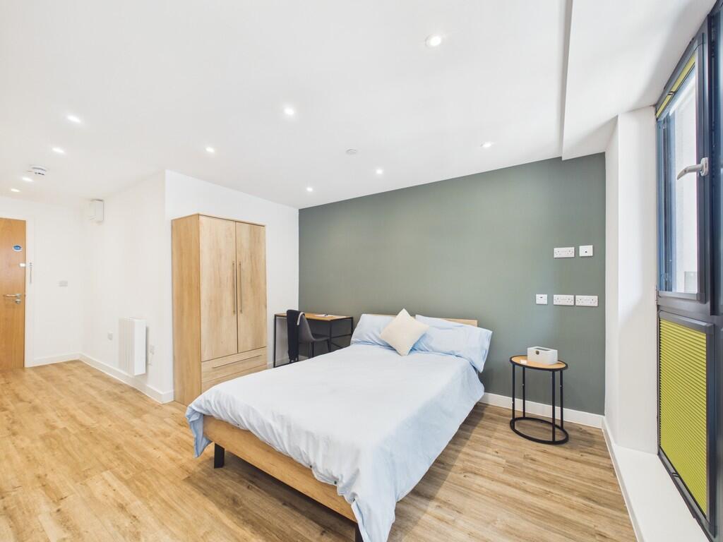 4 bed Studio for rent in Bristol. From Berkeley Estates and Management - Bristol