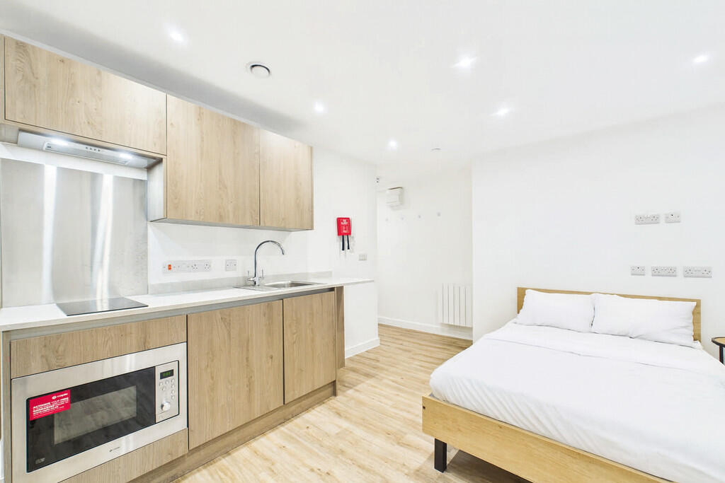0 bed Studio for rent in Bristol. From Berkeley Estates and Management - Bristol 0 bed Studio for rent in Bristol. From Berkeley Estates and Management - Bristol