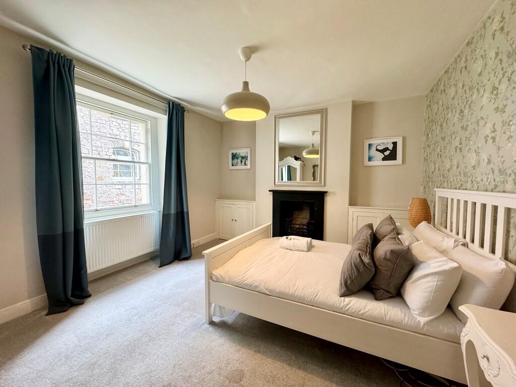 3 bed Town House for rent in Bristol. From Berkeley Estates and Management - Bristol