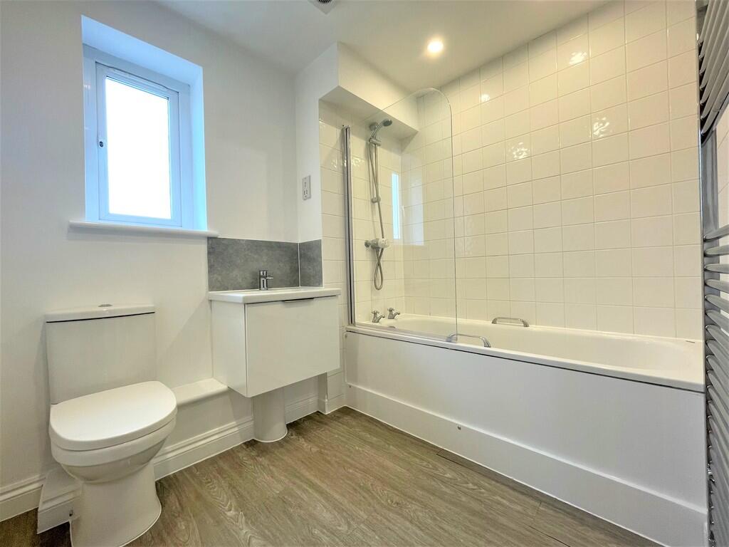 4 bed End of Terrace for rent in Crofts End. From Berkeley Estates and Management - Bristol 4 bed End of Terrace for rent in Crofts End. From Berkeley Estates and Management - Bristol