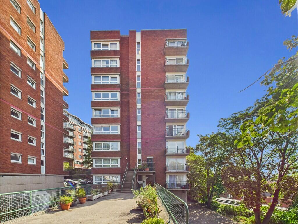 0 bed Apartment for rent in Bristol. From Berkeley Estates and Management - Bristol