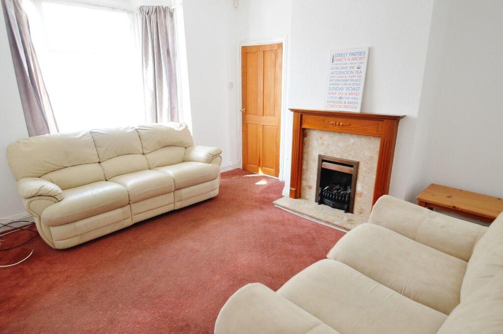 6 bed Detached for rent in Birmingham. From Oakmans Estate Agents - Student Lettings