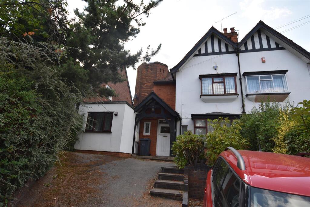 6 bed Detached for rent in Birmingham. From Oakmans Estate Agents - Student Lettings