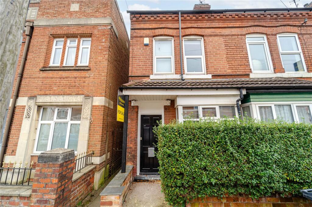 4 bed End of Terrace for rent in Birmingham. From Oakmans Estate Agents - Student Lettings
