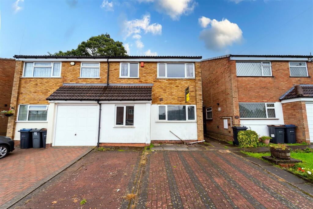 5 bed Detached for rent in Birmingham. From Oakmans Estate Agents - Student Lettings