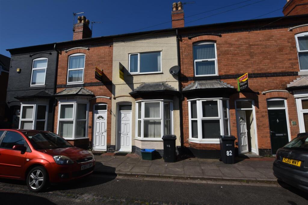 3 bed Detached for rent in Birmingham. From Oakmans Estate Agents - Student Lettings