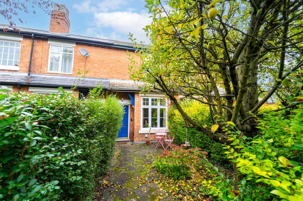 2 bed Detached for rent in Smethwick. From Oakmans Estate Agents - Student Lettings