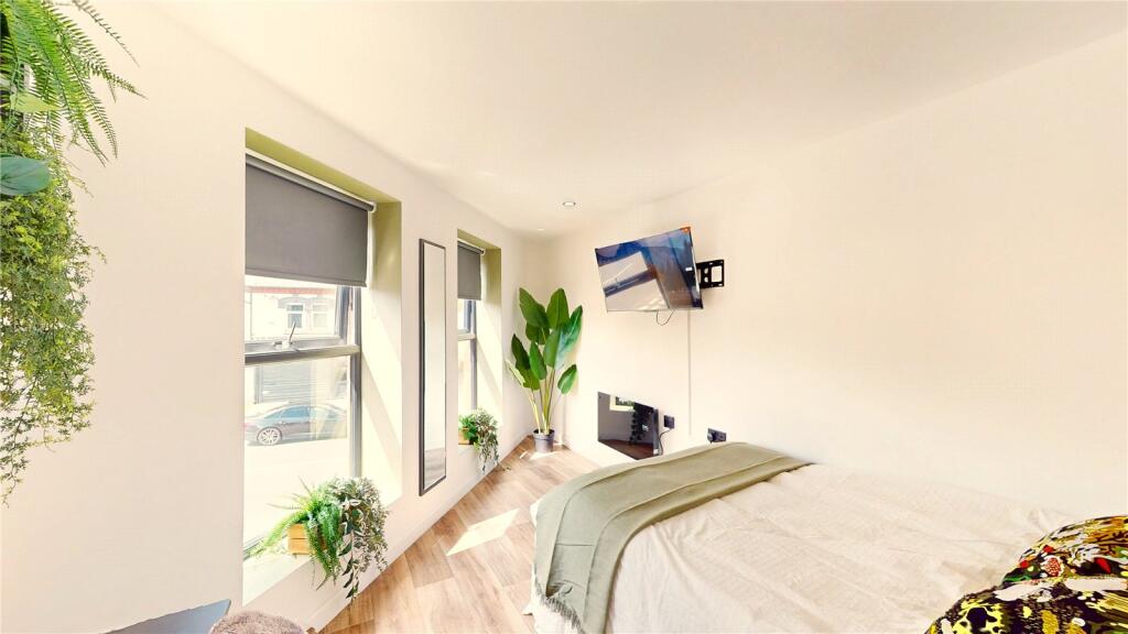 0 bed Apartment for rent in Gibraltar. From Oakmans Estate Agents - Student Lettings