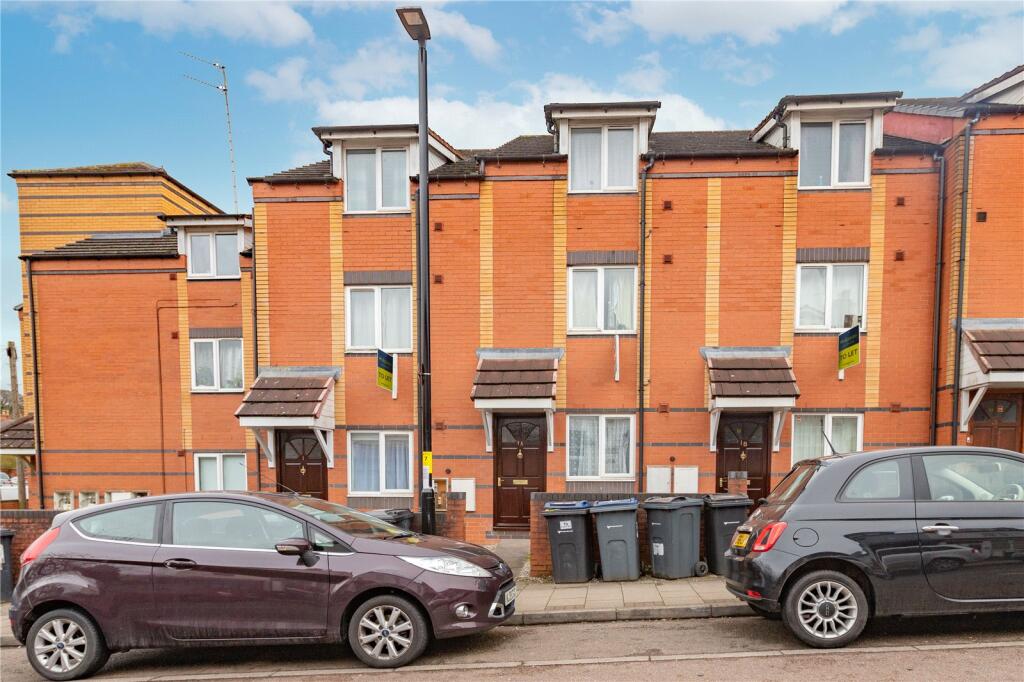 5 bed Detached for rent in Birmingham. From Oakmans Estate Agents - Student Lettings