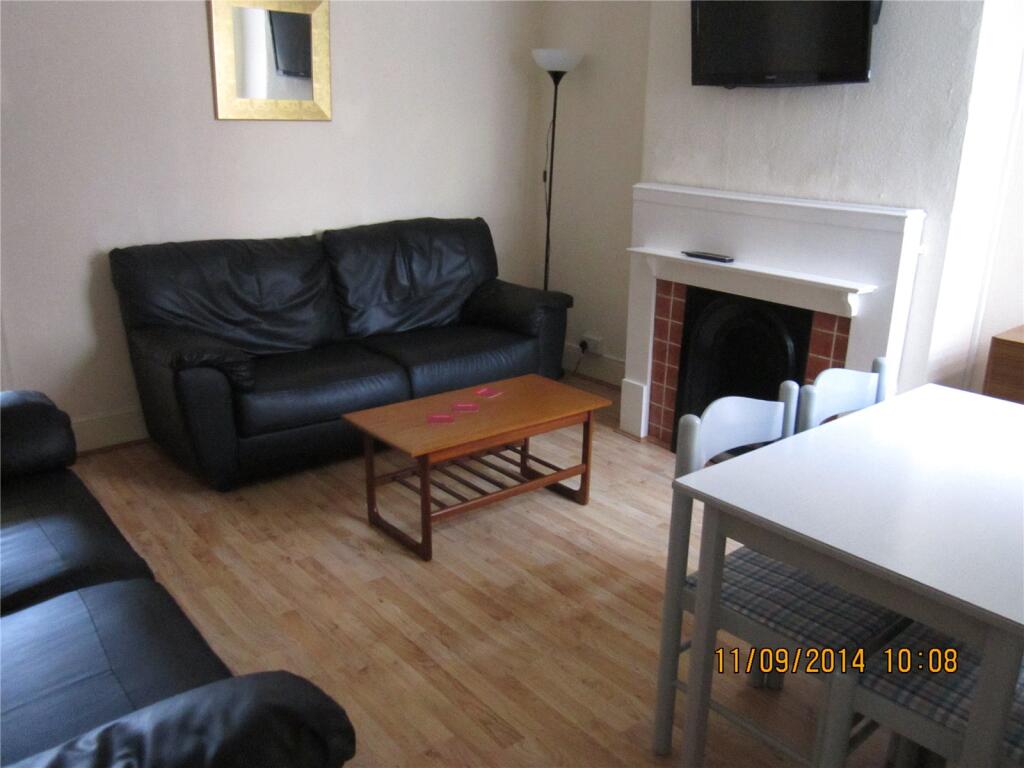 6 bed Detached for rent in Birmingham. From Oakmans Estate Agents - Student Lettings