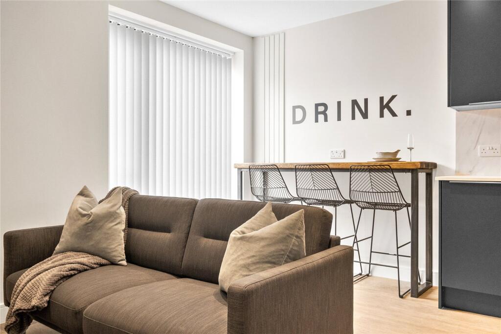 1 bed Apartment for rent in Birmingham. From Oakmans Estate Agents - Student Lettings