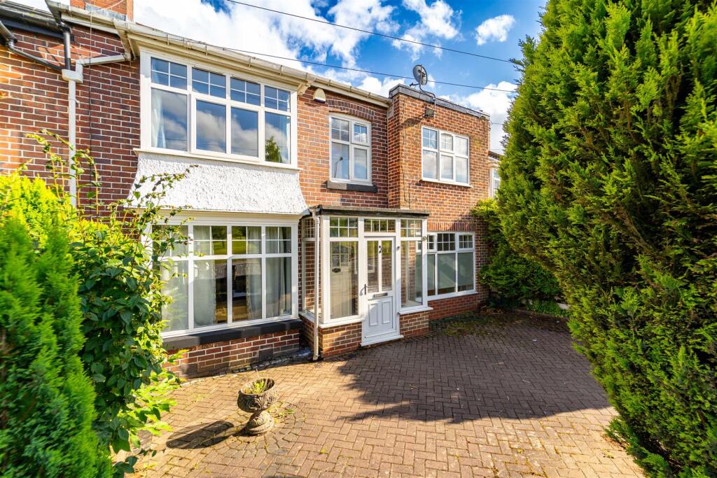 5 bed Detached for rent in Birmingham. From Oakmans Estate Agents - Student Lettings 5 bed Detached for rent in Birmingham. From Oakmans Estate Agents - Student Lettings