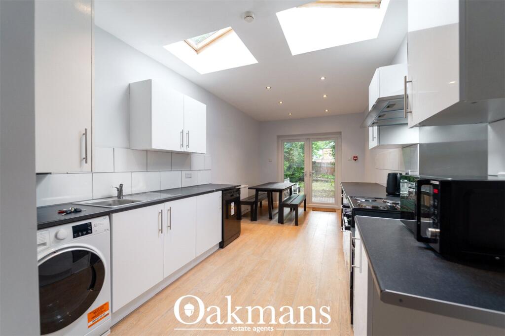 2 bed End of Terrace for rent in Birmingham. From Oakmans Estate Agents - Student Lettings