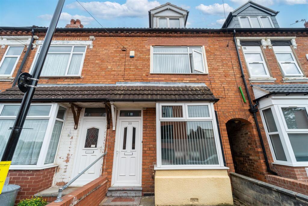 5 bed Detached for rent in Birmingham. From Oakmans Estate Agents - Student Lettings 5 bed Detached for rent in Birmingham. From Oakmans Estate Agents - Student Lettings