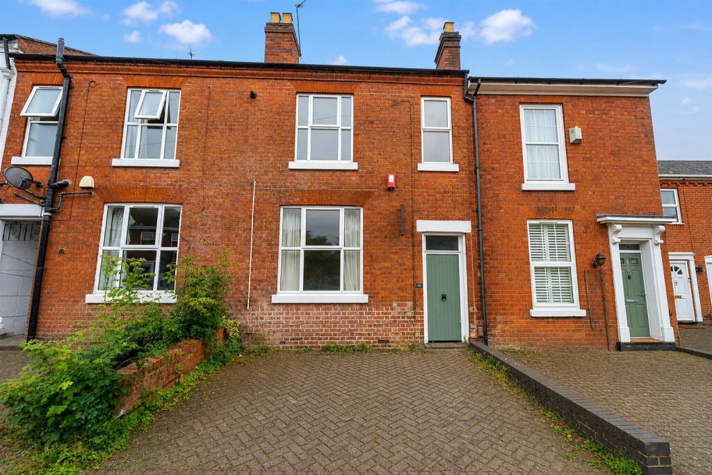 4 bed Mid Terraced House for rent in Birmingham. From Oakmans Estate Agents - Student Lettings 4 bed Mid Terraced House for rent in Birmingham. From Oakmans Estate Agents - Student Lettings