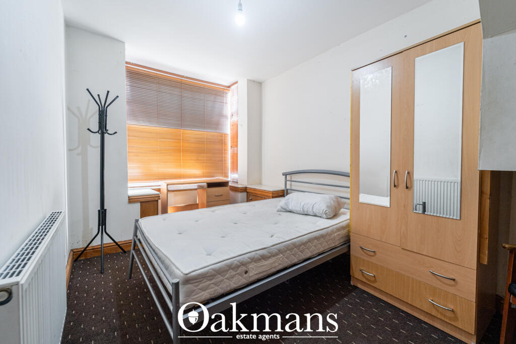 7 bed Mid Terraced House for rent in Birmingham. From Oakmans Estate Agents - Student Lettings 7 bed Mid Terraced House for rent in Birmingham. From Oakmans Estate Agents - Student Lettings