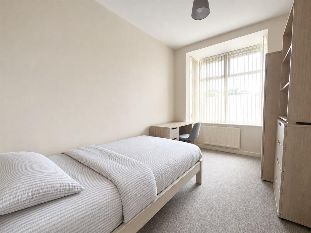 6 bed Detached for rent in Birmingham. From Oakmans Estate Agents - Student Lettings 6 bed Detached for rent in Birmingham. From Oakmans Estate Agents - Student Lettings