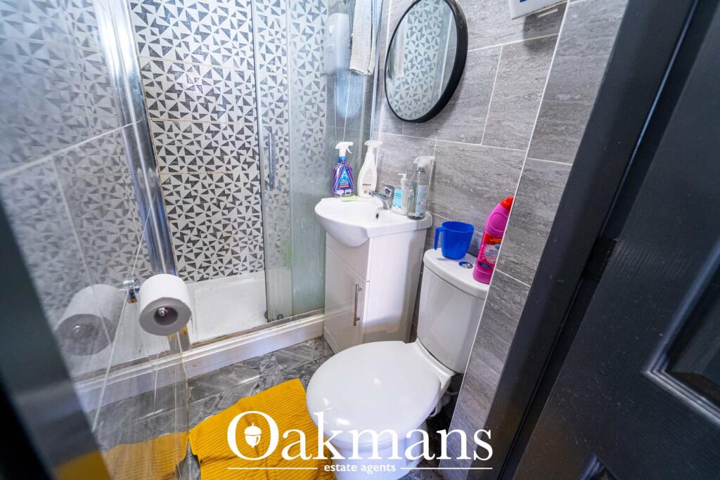 6 bed Mid Terraced House for rent in Birmingham. From Oakmans Estate Agents - Student Lettings