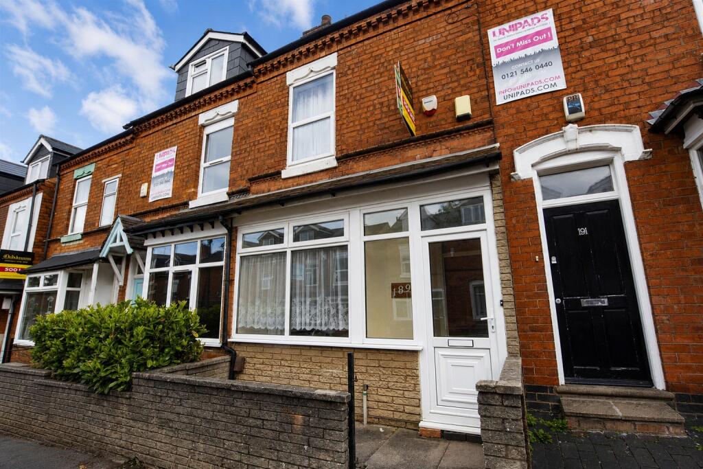 4 bed Detached for rent in Birmingham. From Oakmans Estate Agents - Student Lettings
