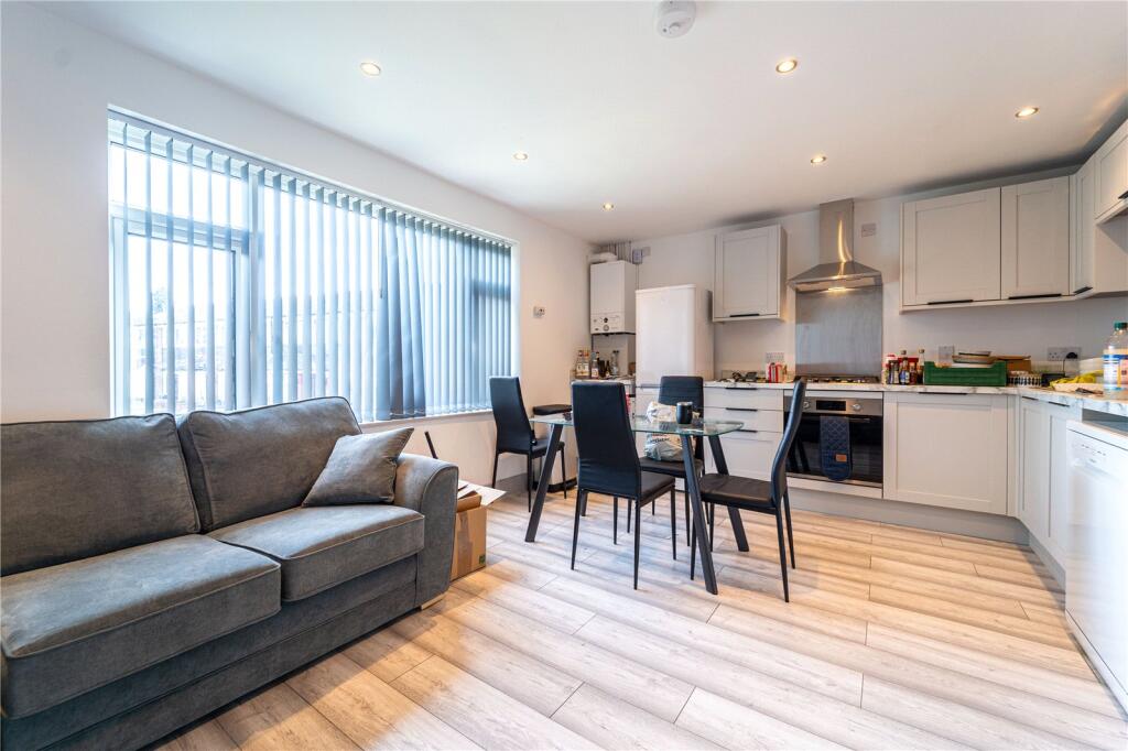 4 bed Annexe for rent in Birmingham. From Oakmans Estate Agents - Student Lettings