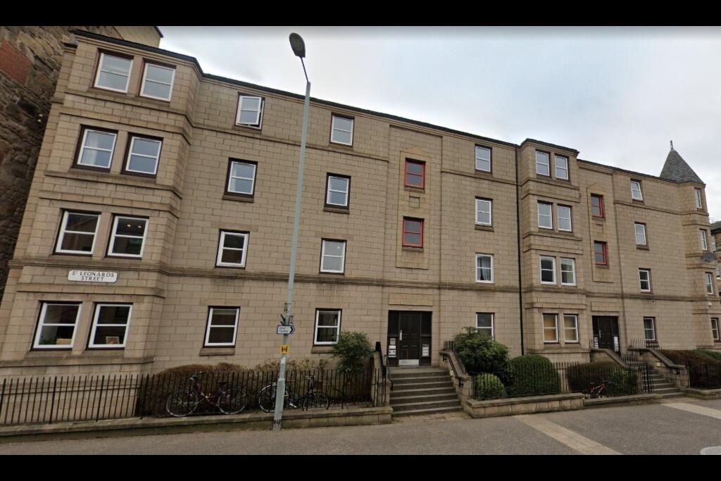 3 bed 1st Floor Flat for rent in Edinburgh. From The Flat Company 3 bed 1st Floor Flat for rent in Edinburgh. From The Flat Company